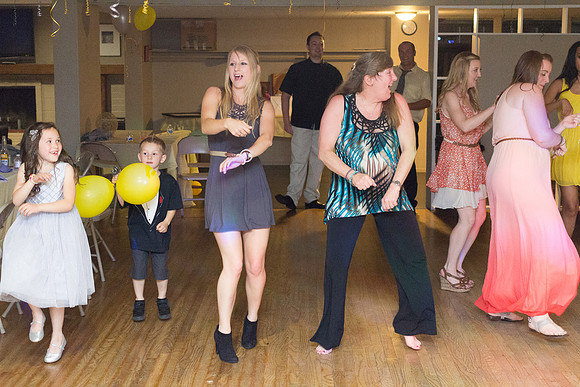 Dancing-27